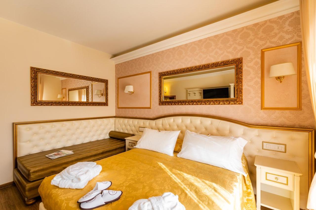 Hotel Mazzanti Milano Marittima Exterior photo